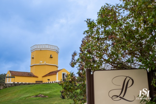 012 LSI Europe24 (Emily)