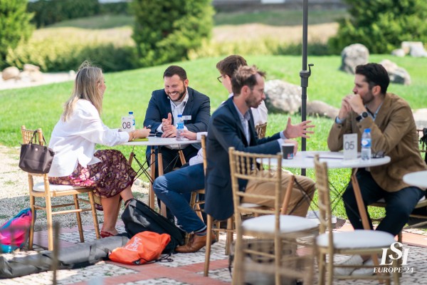 649 LSI Europe24 (Emily)