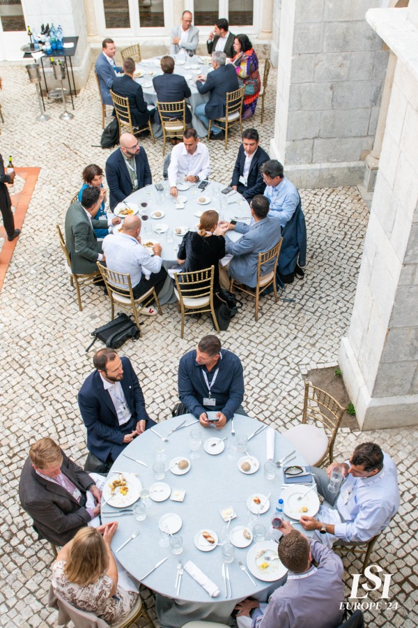 060 DAY 3 - CEO dinner (Emily) 