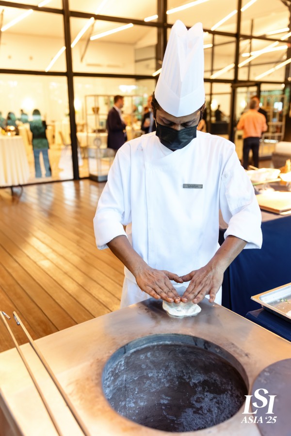 LSI ASIA DAY 2 - Roaming (BT) 232