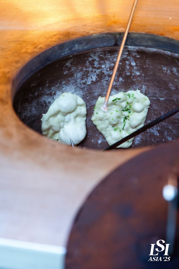 LSI ASIA DAY 2 - Roaming (BT) 234