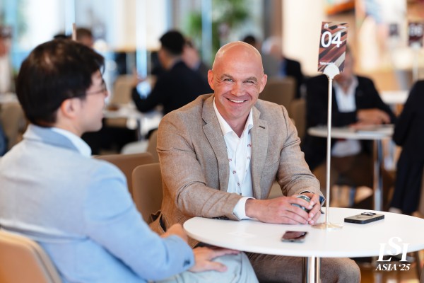 LSI ASIA DAY 1 - Roaming (BT) 229