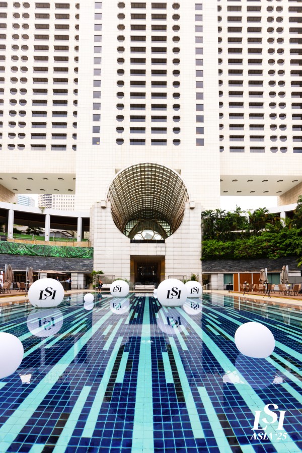 LSI ASIA DAY 1 - Roaming (BT) 318