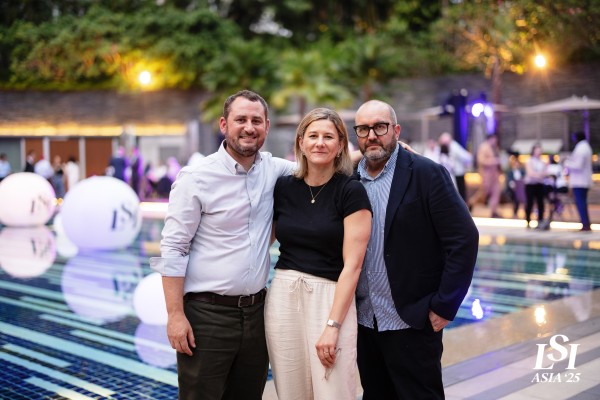 LSI ASIA DAY 1 - Roaming (BT) 425