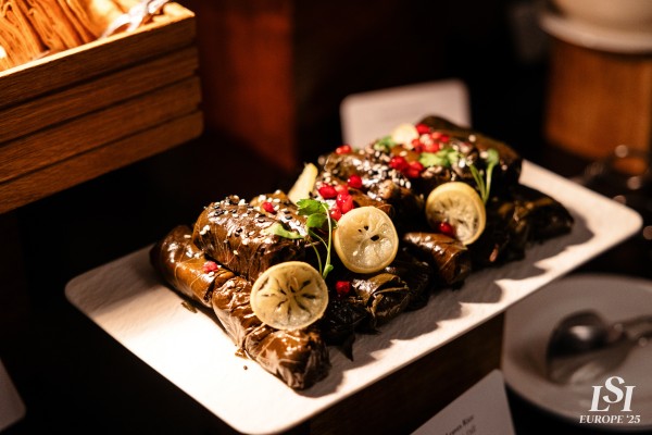 002 - DAY 2 - Private Lunch (Benny)