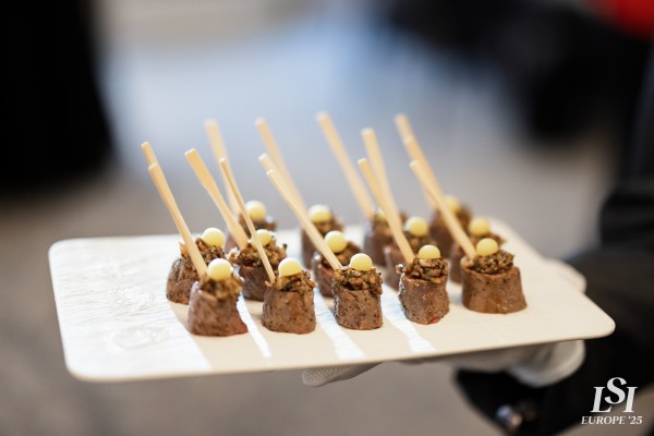 08-09-25 LSI Europe Women in MedTech Drinks (ADAM)-24