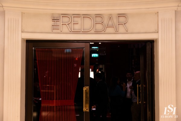 048 - DAY 2 - Bar & Quiz (Benny)