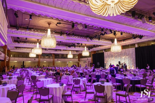 07-09-25 LSI Europe Gala Dinner (ADAM)-31