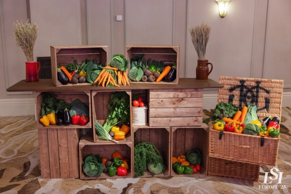 07-09-25 LSI Europe Gala Dinner (ADAM)-32