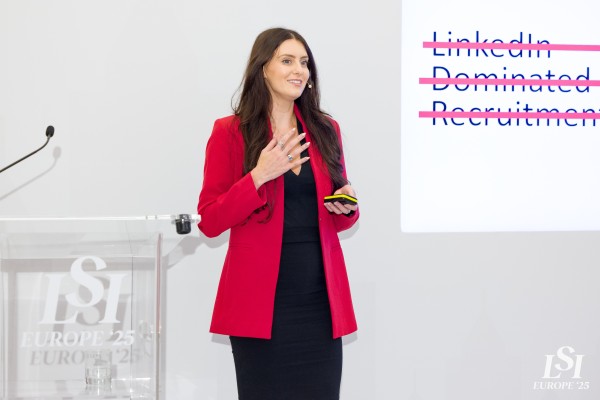 08-09-25 LSI Europe Track 1 Day 1 (ADAM)-348