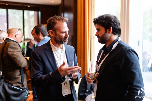 016 - DAY 2 - Bar & Quiz (Benny)